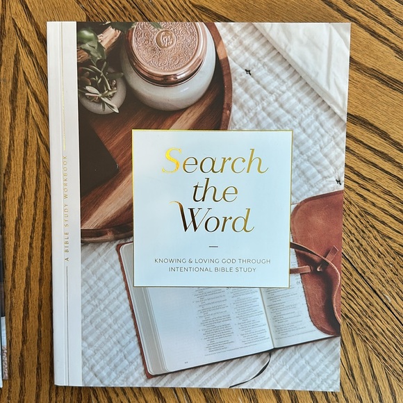 The Daily Grace Co. Bible study tool books set of three brand new! - Picture 3 of 7